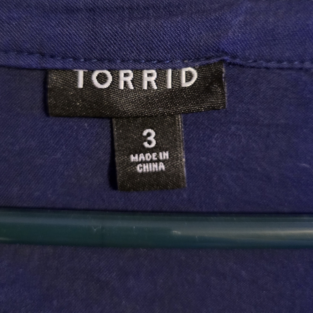Torrid Blue Tunic with Mandarin Collar and Tie Front - Picture 3 of 3
